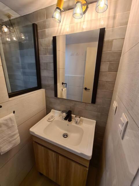 Opal-203 Condominio Confortable En Ecodistrito Tegucigalpa Ngoại thất bức ảnh